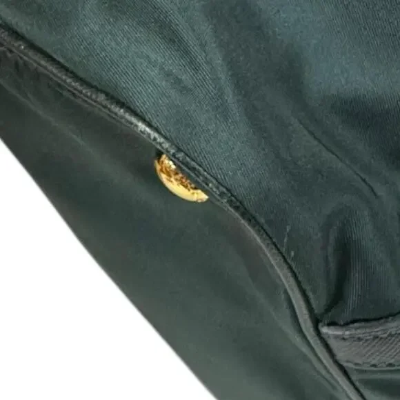 PRADA Green Shoulder Bag - Picture 12 of 16